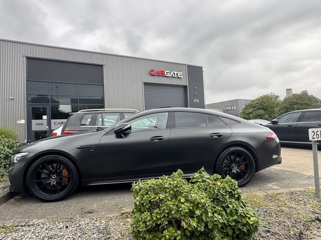Mercedes-AMG GT voor het bedrijfspand van Cargate Automotive in Boxtel